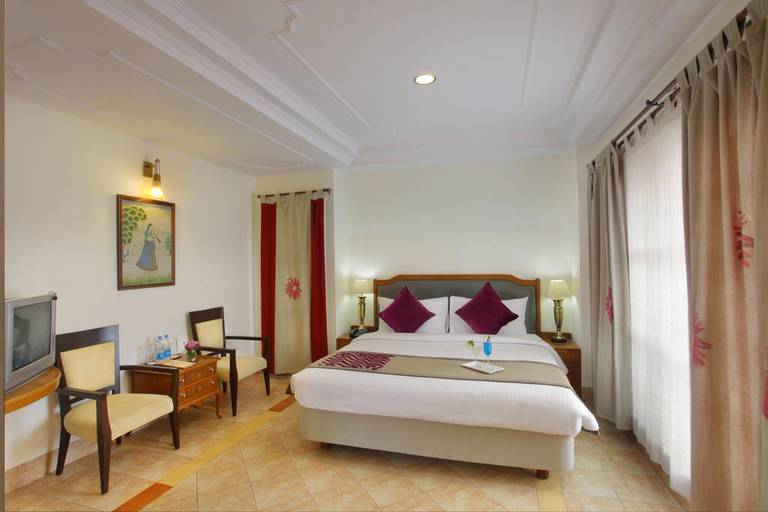 Marigold Sarovar Portico