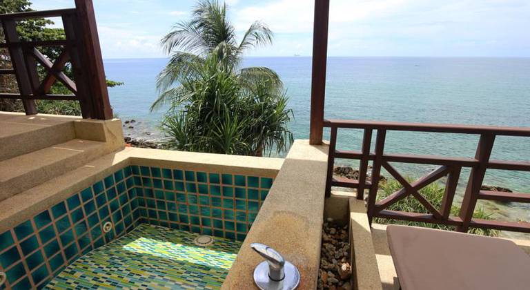 Moonlight Bay Resort