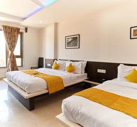 Hotel Sai Bansi в Ширди
