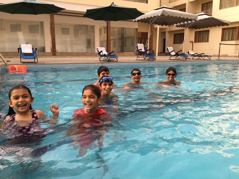 Pushpak Resort