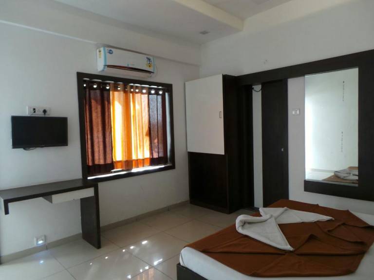 Hotel Sai Shriyash Shirdi