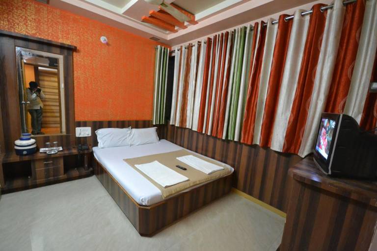 Hotel Sai Hari Prasad Shirdi