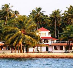 Ashirvad Ayurveda Homestay в Колламе