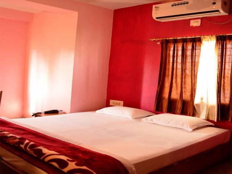 Hotel Lotus