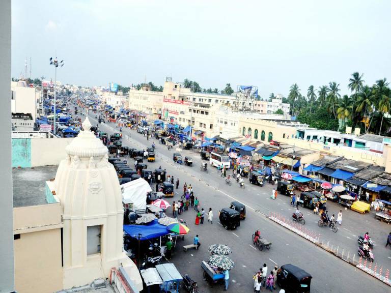 OYO Premium Grand Road Puri