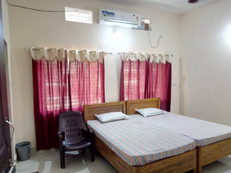 Shradharam Lodge