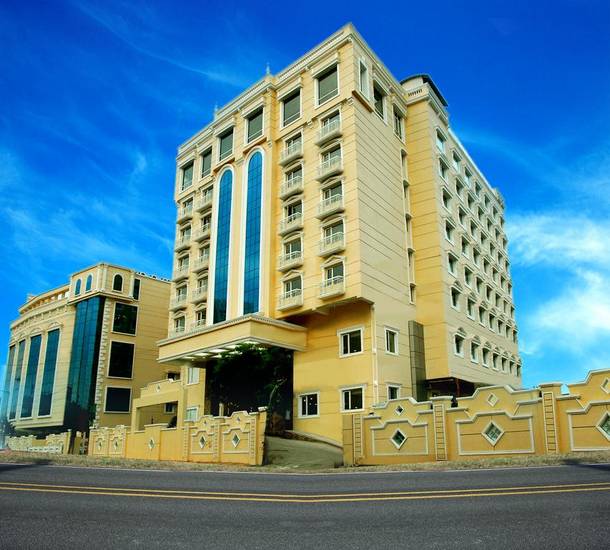 Shenbaga Hotel And Convention Centre 5* Индия, Пондичерри