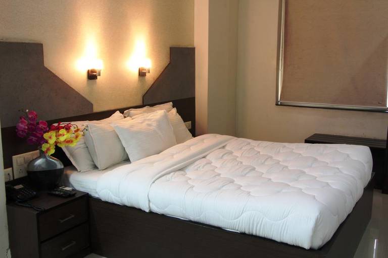 World Choice Orchid Premier Hotel