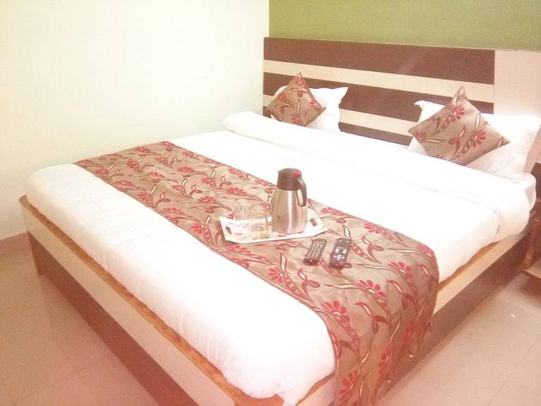 Hotel Mani International