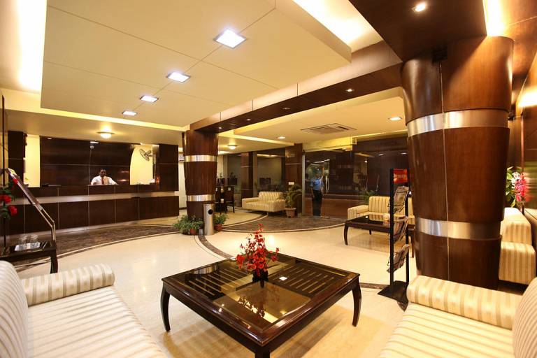 Airport Hotel Waves