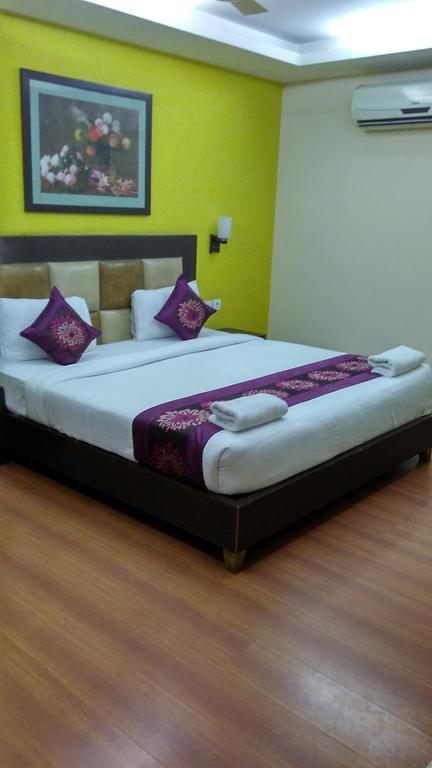 Airport Hotel Lohmod