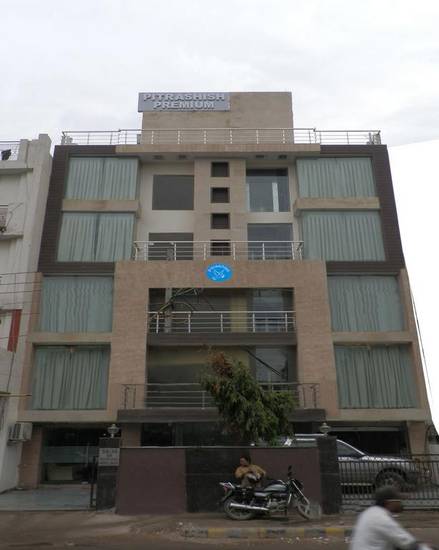Hotel Pitrashish Premium & Grand 3* Индия, Нью-Дели