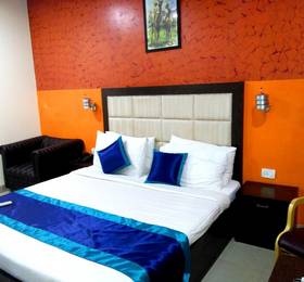 Airport Hotel The RTS в Нью-Дели