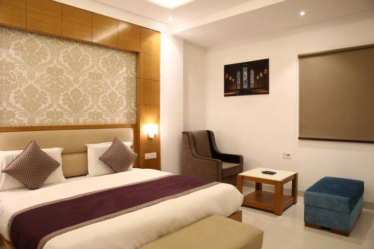 FabHotel Transit Delhi Aiport