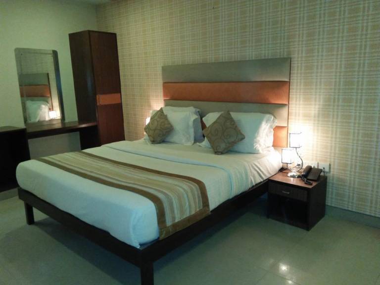 Hotel Ambrosia