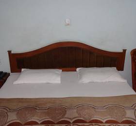 Hotel Golden Deluxe в Нью-Дели