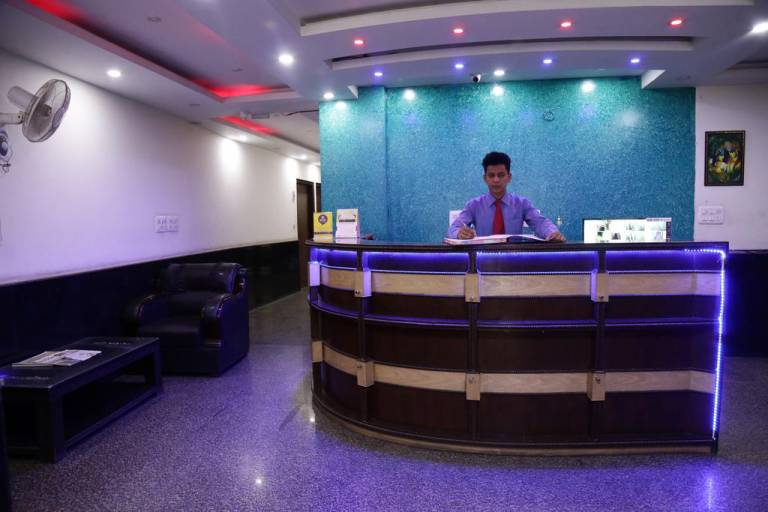 Airport Hotel Luck Residency
