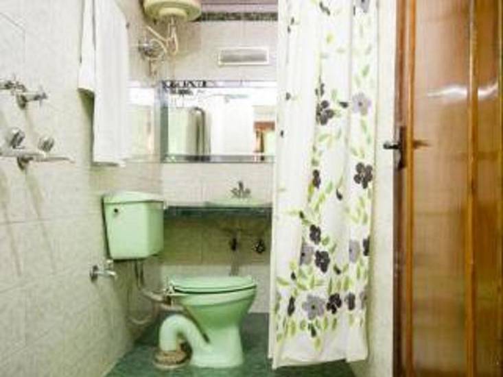 Hotel Woodland Deluxe 2* Индия, Нью-Дели