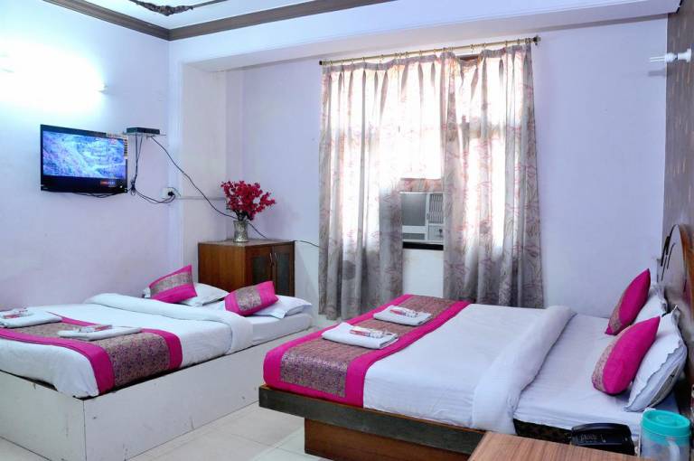 Hotel Jindal International