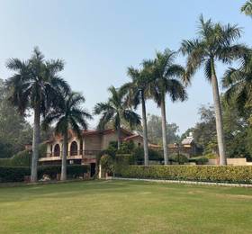 Ashok Country Resort в Нью-Дели
