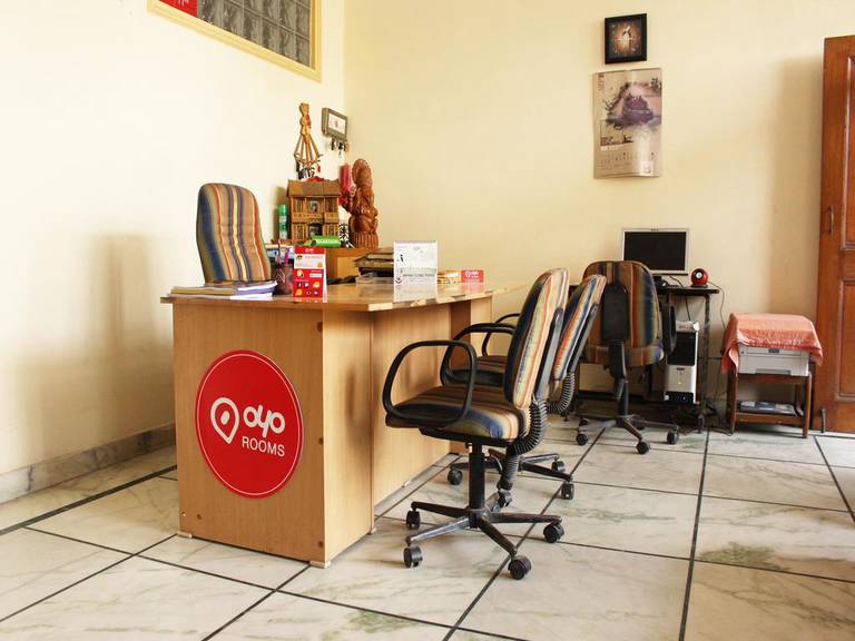 OYO Homes Dwarka Sec 19