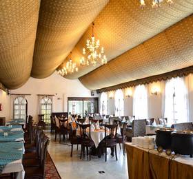 Отдых в OYO Premium Resort Airport - Индия, Нью-Дели