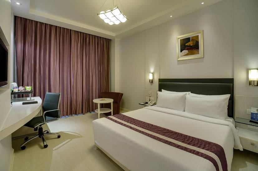 Sarovar Portico Naraina, Hotel 3* Индия, Нью-Дели