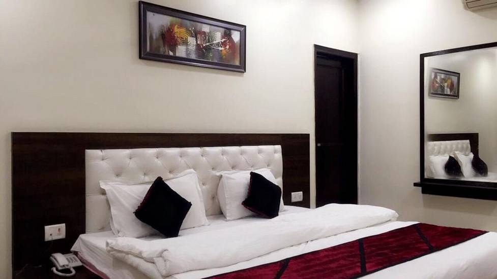 Duke Hotel 2* Индия, Нью-Дели