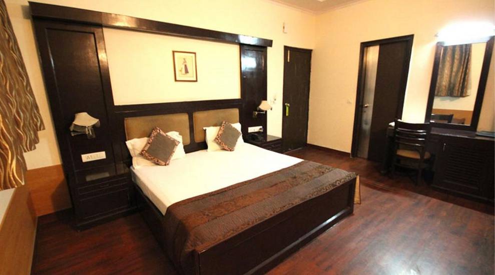 Hotel Excellent 3* Индия, Нью-Дели