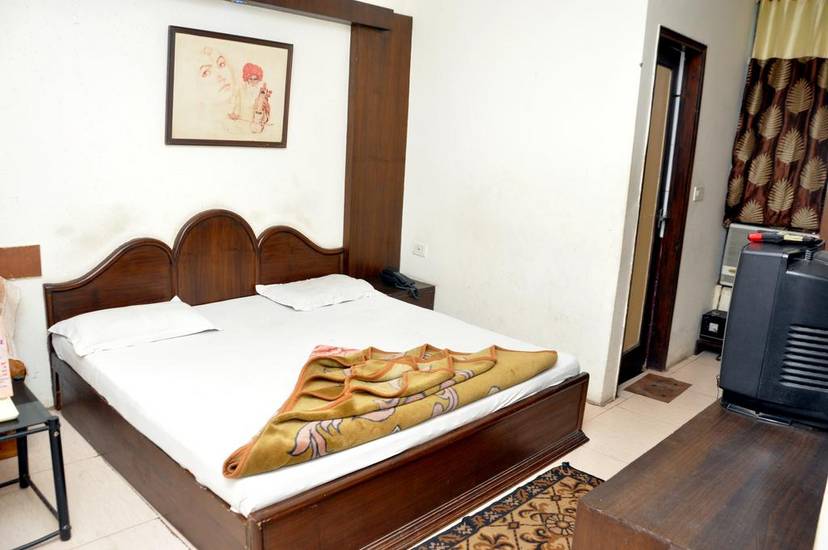 Hotel Delhi Continental 2* Индия, Нью-Дели