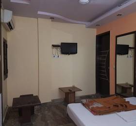 Hotel Odeon Continental New Delhi в Нью-Дели