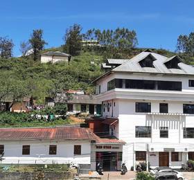 Red Star Holidays в Муннаре