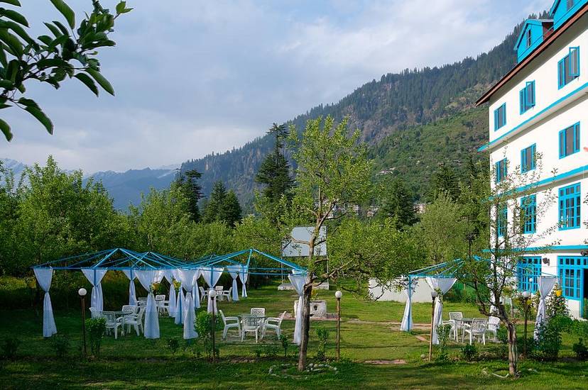 Treebo Celebriti 3* Индия, Манали