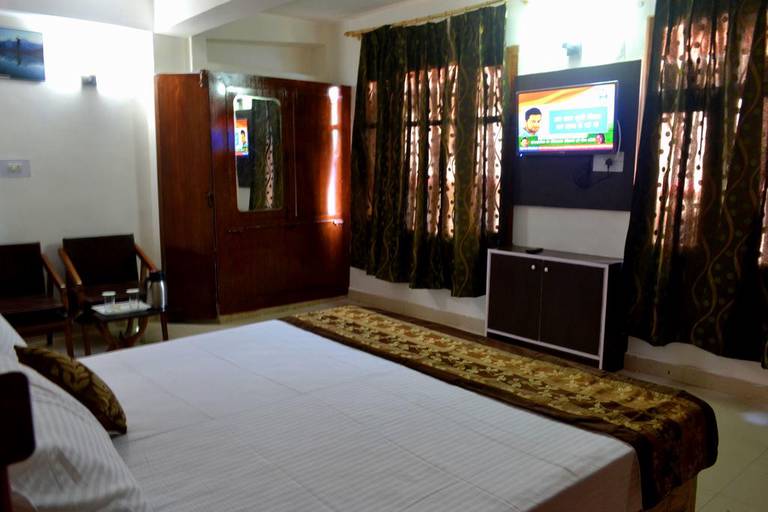 Vasuki B&B Inn