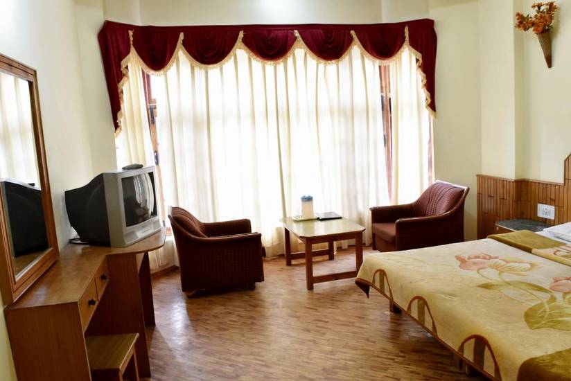 Hotel Satkar Residency 2* Индия, Манали