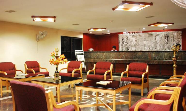 Hotel Rajadhane