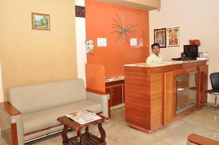 Sri ArulMuthu Residency