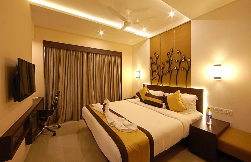 Golden Fruits Business Suites 2* Индия, Ченнаи