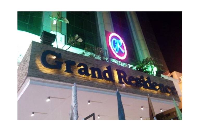 Hotel Grand Residence