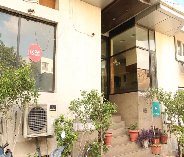 OYO Rooms New DMC