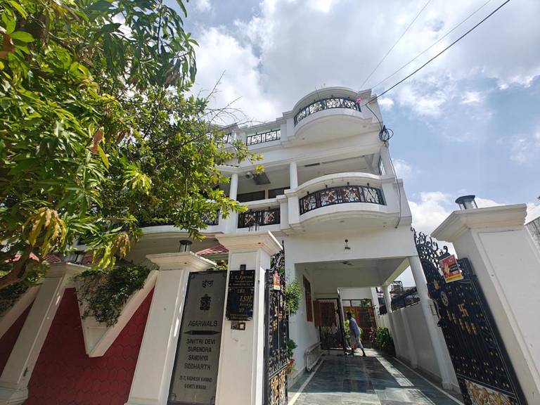 Atithya Serviced Apartment