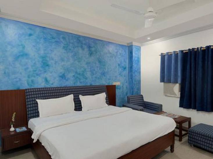 Monarch Inn 3* Индия, Лакхнау