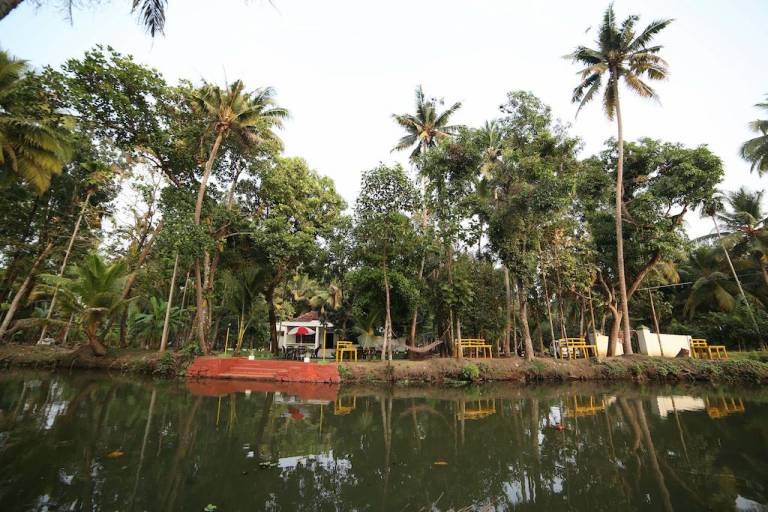 Aqualillies Kumarakom Homestay