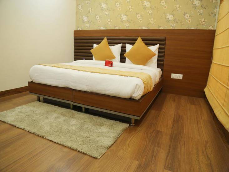 OYO Rooms Model Town Market Индия, Джаландхар