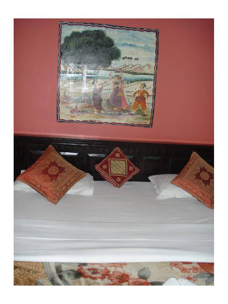 Pushp Guest House