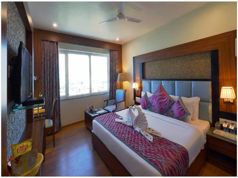 Hotel Shri Ram Empire