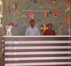 Hotel Golden Deluxe в Джайпуре