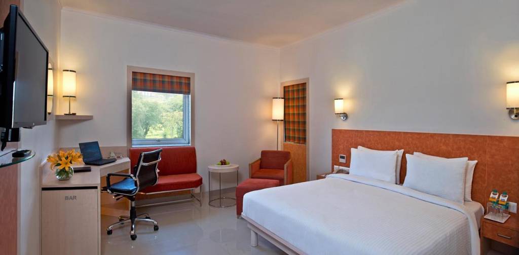 Nirwana Hometel Jaipur- A Sarovar Hotel 3*