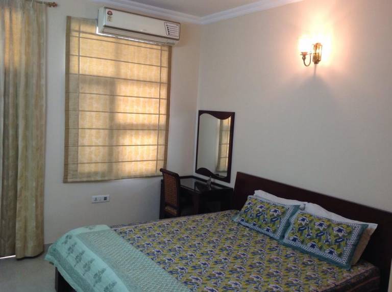 Angela's Homestay & Apartment