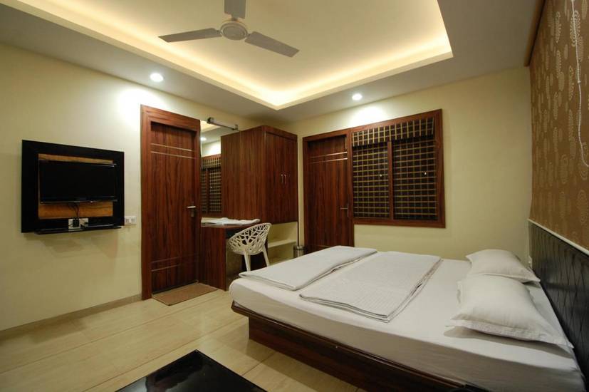 Hotel Ambassador 2* Индия, Индаур